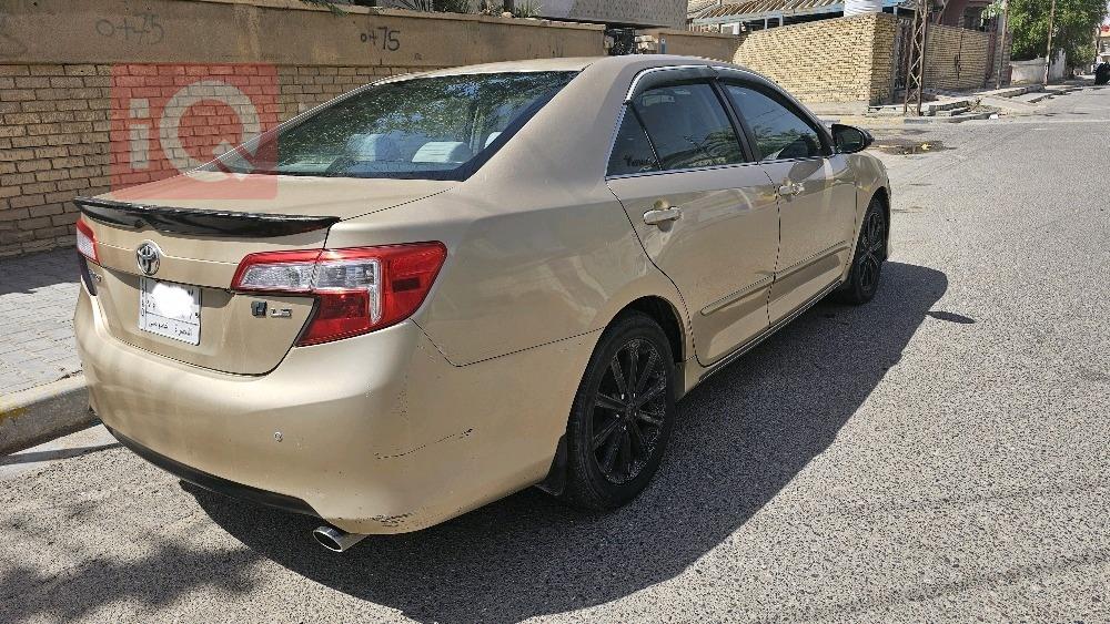 تۆیۆتا کامری